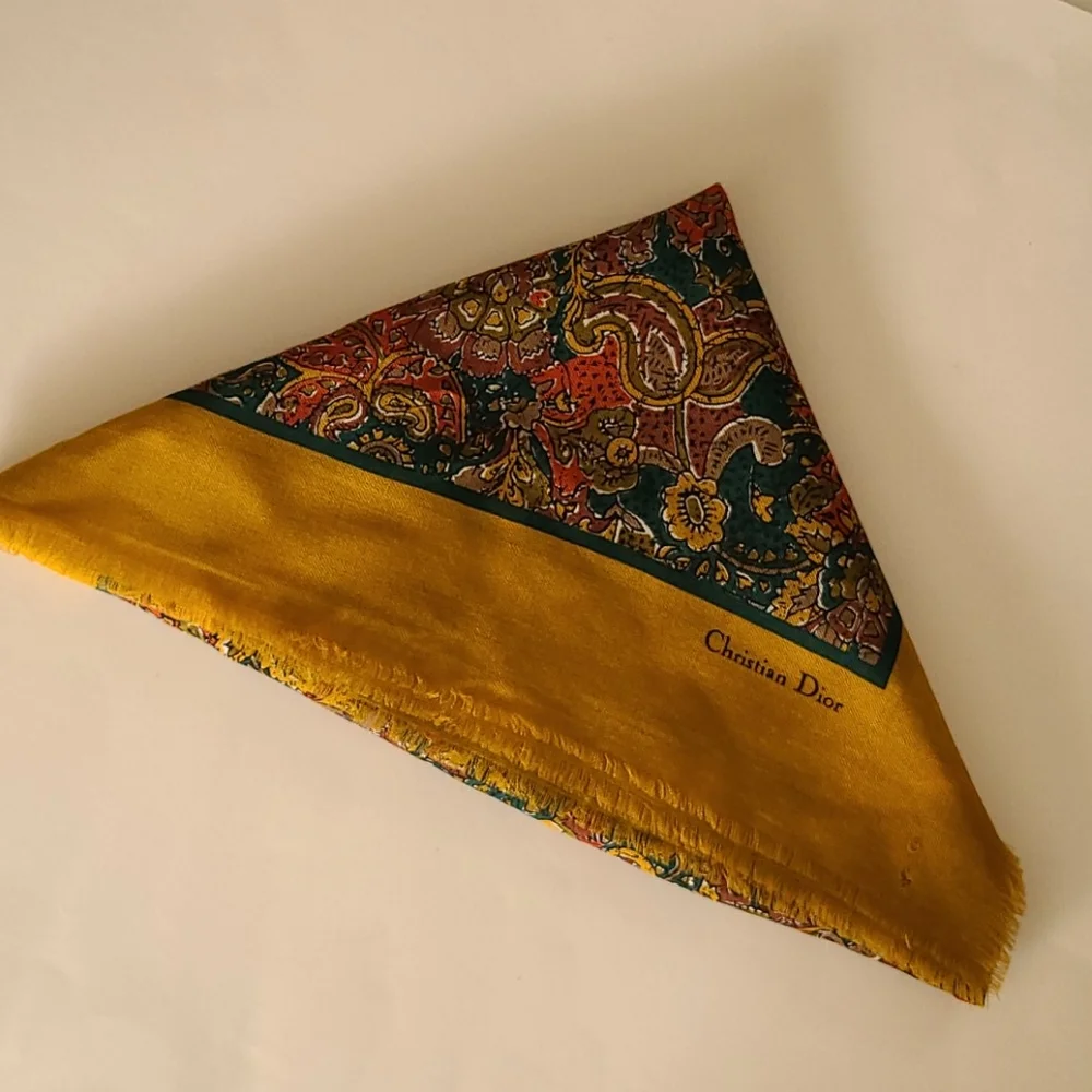 Christian Dior E'Charpes Vintage 100% Wool Scarf